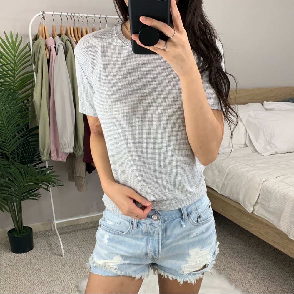 Brandy Melville - Light Gray Waffle Knot Tee - Picture 6 of 8